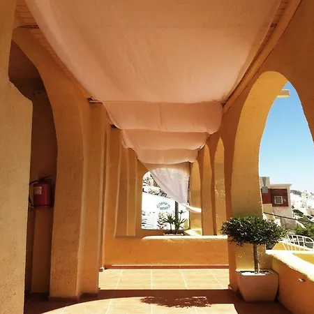 Hotel Porto Carra Fira (Santorini)