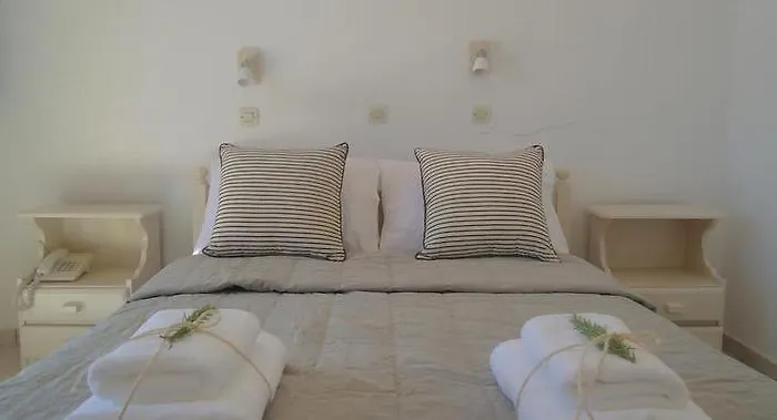 호텔 Porto Carra 산토리니